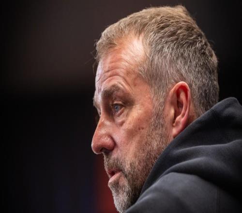 2選1，巴薩功勛或離隊！為了世界杯，1700萬年薪不要弗里克鐵血