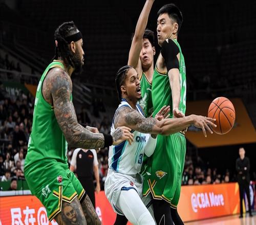 24分3籃板7助攻1搶斷！繼偉回歸首秀滿堂彩，二哥三分鎖定勝局