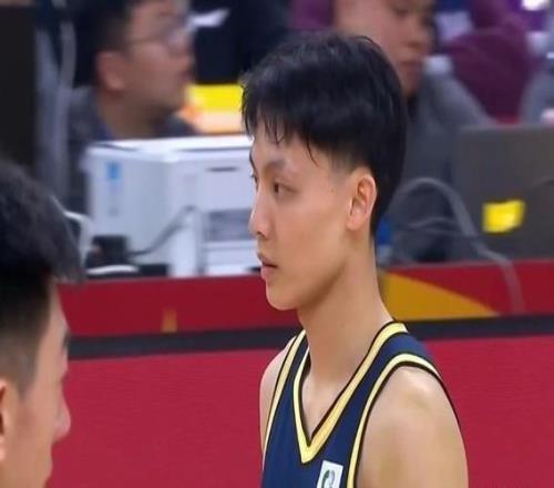 主場作戰狀態糟糕！廣東2連敗期間徐杰運動戰19中3三分10中0