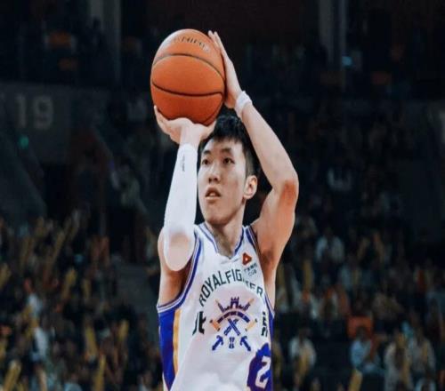 張慶鵬帥位穩住了廖三寧絕殺廣東，攻守回暖，要崛起了