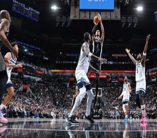 文班39+9對飆愛德華茲新高58分馬刺險勝森林狼