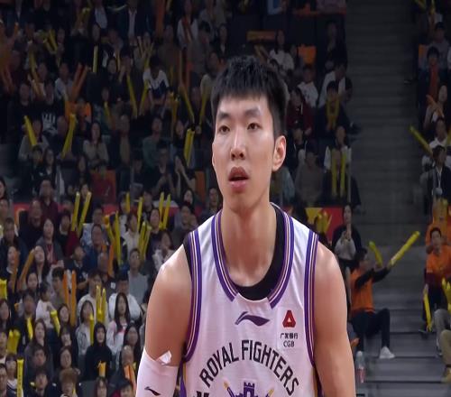 CBA巨星！完勝胡明軒、徐杰球迷：挽救了張慶鵬