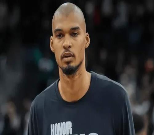 惜敗馬刺！愛(ài)德華茲空砍55+3，文班亞馬39+9，西部迎來(lái)了新格局