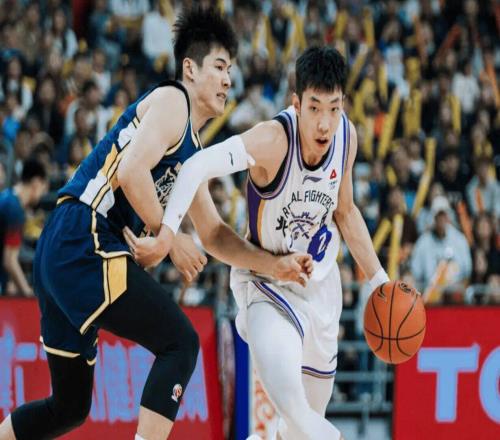 這才是CBA頂級球星！不給外援自己打，末節連得12分+壓哨絕殺