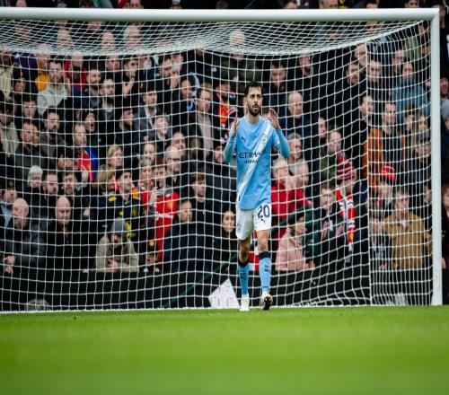 B席：球隊的表現實在太差了，達洛特那下犯規確實該出紅牌