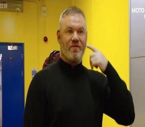 魯尼：我的左耳已經失聰，在嘈雜環境下很難聽清同事的聲音