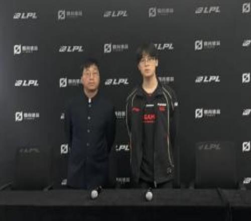 Tabe：當(dāng)前版本下路很重要，要做好野輔聯(lián)動(dòng)和擴(kuò)散下路優(yōu)勢(shì)