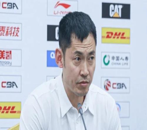絕殺廣東發(fā)布會(huì)！張慶鵬重提防守重要性，廖三寧慶幸取勝提升自信