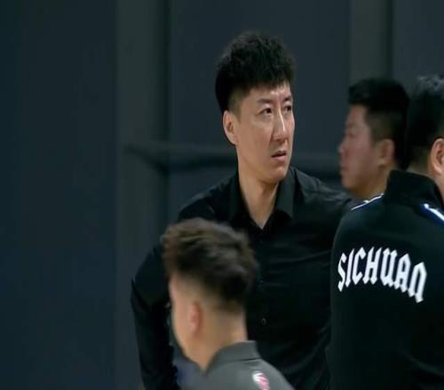 屋漏偏逢連夜雨！遼籃苦主遭雙重打擊，下輪碰廣東，杜鋒或送溫暖