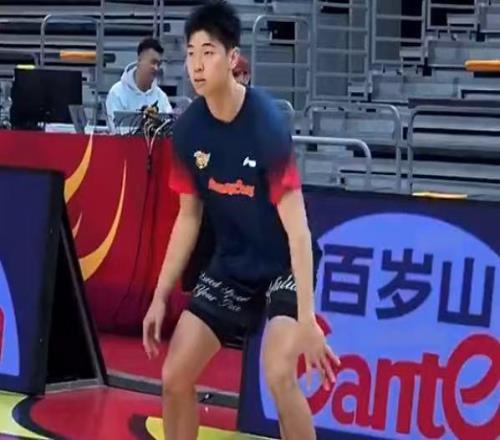 重磅！崔永熙終于上場了，這可是廣東隊的爭冠底牌！