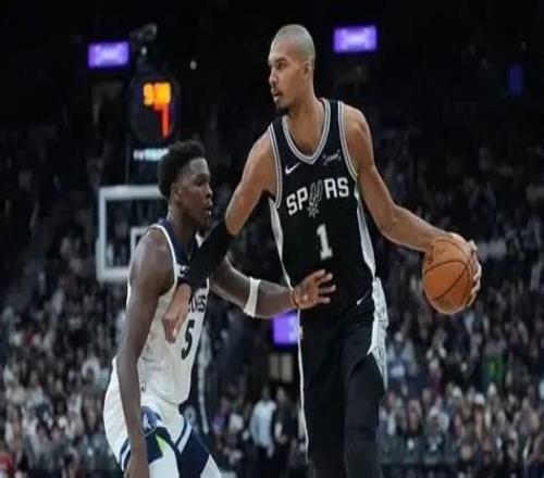 華茲獲得55分，杜蘭特得到39分_NBA直播