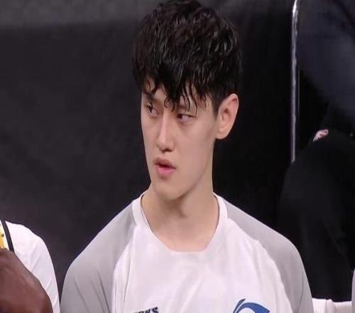 北京遭傷病潮：趙睿持續傷停周琦曾凡博舊傷復發杰曼大腿疼痛感強