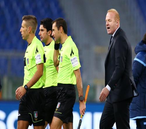 塔雷表示轉(zhuǎn)會(huì)窗口若有機(jī)會(huì)必將積極行動(dòng)對(duì)邁尼昂續(xù)約前景始終保持樂(lè)觀_意甲直播