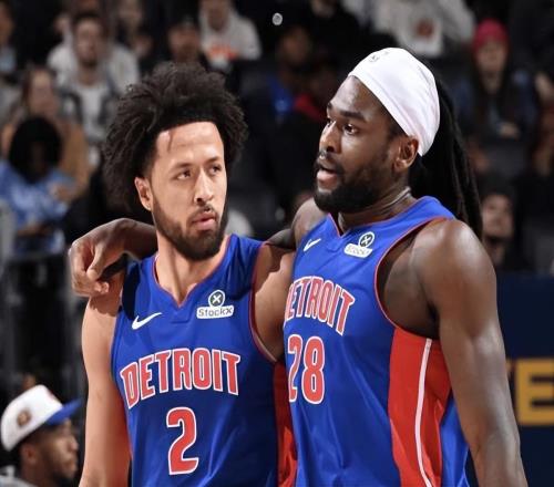 倔強的蠻牛！他只有2.03米蓋帽卻排聯(lián)盟第二，成聯(lián)盟第一輪換中鋒