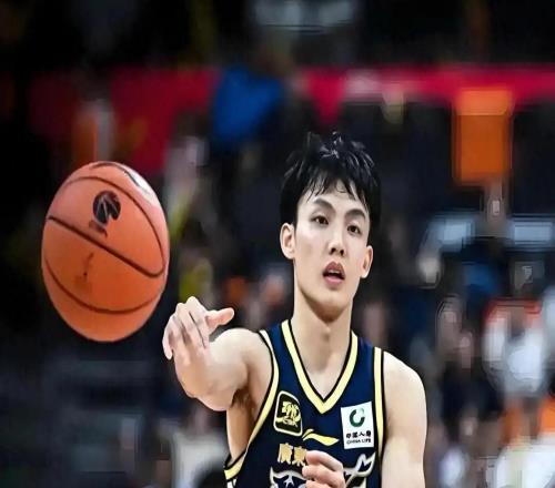 廣東連敗罵聲圍堵徐杰別再往徐杰的傷口撒鹽！三點真相戳破爭議