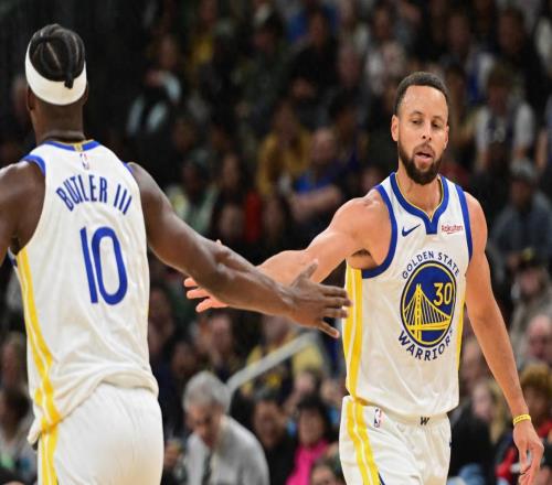 就在今天，79年NBA史無前例的紀(jì)錄，又被庫(kù)里達(dá)成，37歲也擋不住