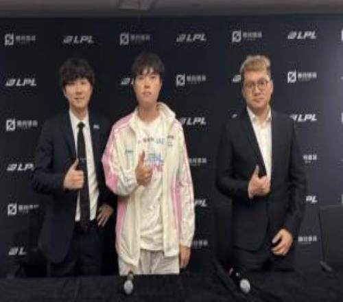 Daeny教練：一周前和TES打了訓(xùn)練賽他們使用了劫所以Ban了