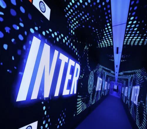 是有戲還是有毒當(dāng)《超巨》傳聞成為國(guó)際米蘭的轉(zhuǎn)會(huì)標(biāo)簽之后