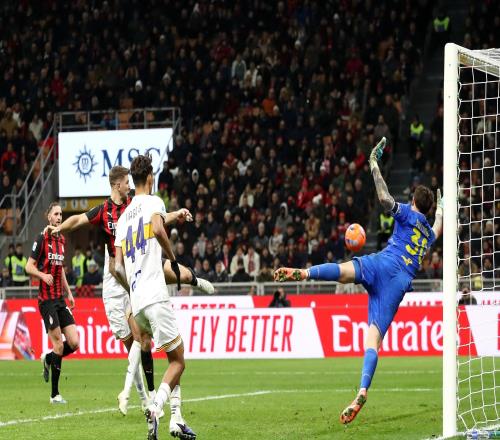 對陣萊切頭球破門，菲爾克魯格攻入米蘭生涯首球