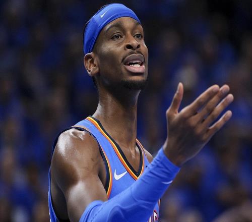 衛冕冠軍2分惜敗！SGA空砍39分，杰倫威傷情更新，科爾把話挑明