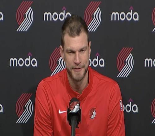 斯普利特：首節22次罰球不是故意造犯規，今晚所有細節都做得很好