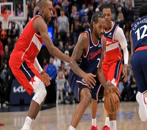 壞消息，快船隊科懷倫納德因膝傷提前結束客場之旅