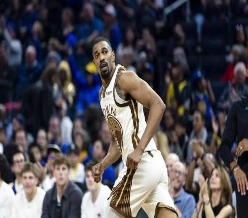 爆砍72分創(chuàng)新高！勇士替補火力全開！庫里躺贏，4號秀空砍24+11