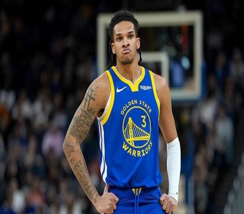 攻防兩端都刷滿了存在感，勇士后場新秀能否盡快撞破新秀墻