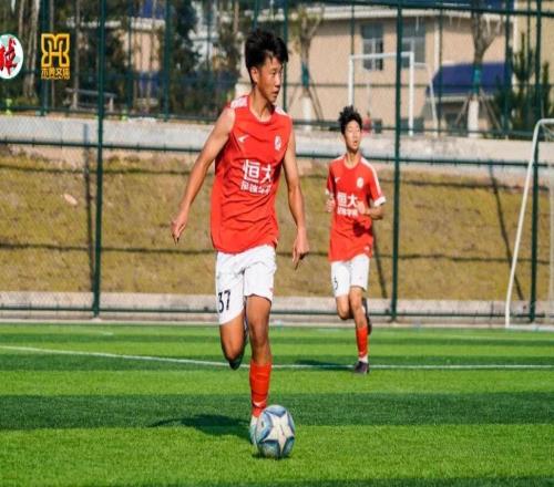 中韓青少年對抗賽今日收官：恒大足校仍存爭冠可能，仁川聯手握主動權
