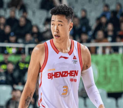 核心對決！賀希寧32+9末節13分獻制勝兩罰完勝趙繼偉7中1