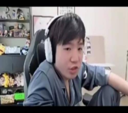 Letme：HLE打NS被虐Kanavi絕對沒適應他玩的太沒有LCK的規(guī)矩了