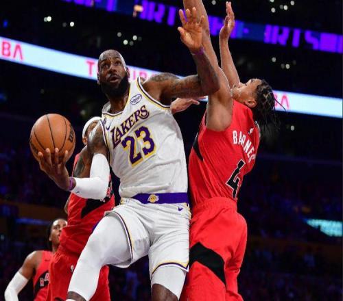 詹姆斯24+7創兩大NBA歷史第1神跡，湖人完勝猛龍！東契奇創紀錄