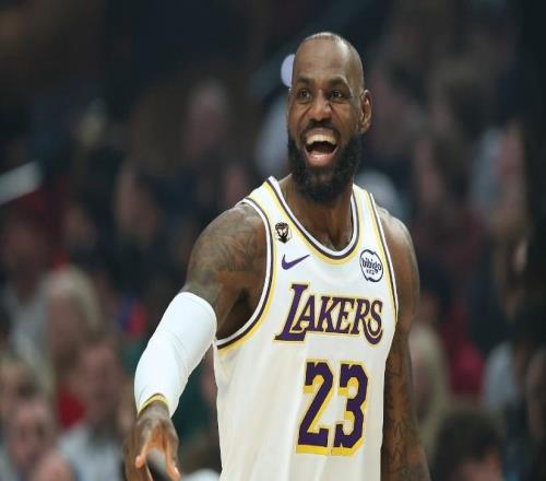 湖人11093擊敗猛龍球員評價：2人滿分，6人及格，2人低迷