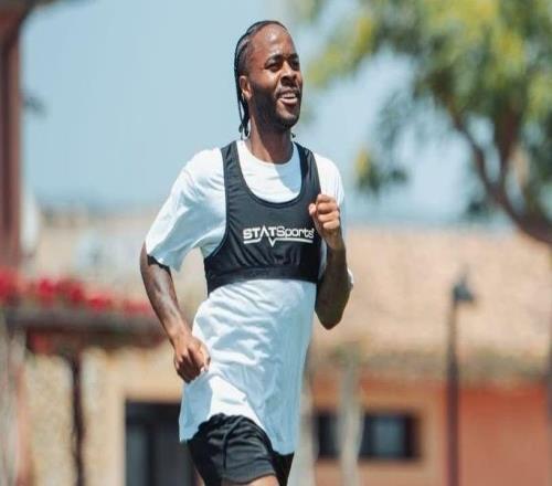 斯基拉：切爾西將斯特林推薦給那不勒斯，愿意承擔大部分年薪