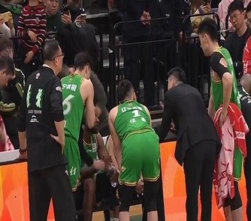 楊鳴：我們陣容調整空間并不大對陣山西可能給國內球員更多機會