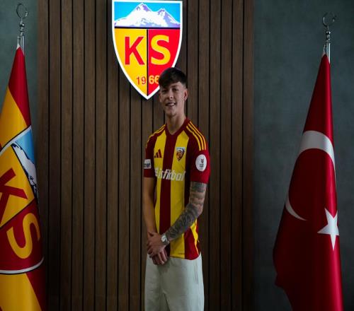 曼聯官宣冬窗離隊第一人！新帝星已確定留下，兩人將爭取壓哨轉會