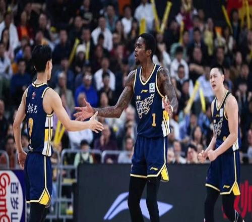 廣東宏遠好消息！麥考爾即將復出，已開始對抗訓練