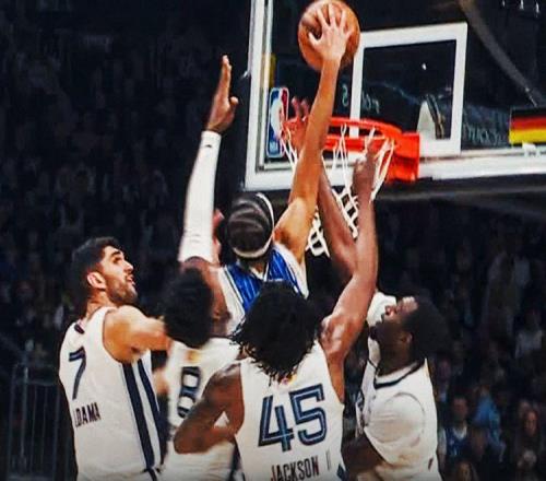 播放量8500萬次！布萊克回應1v4世紀之扣：我大概看了20遍回放