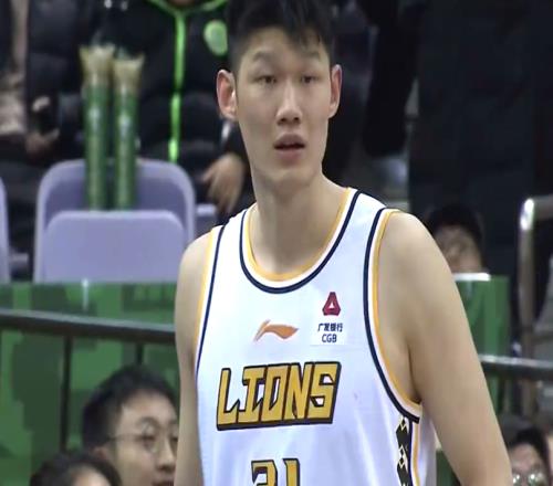 廣廈vs青島前瞻：5連勝PK4連勝，一場CBA頂級防守大戰(zhàn)