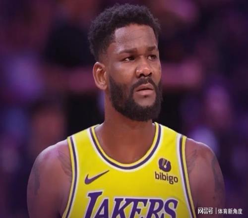 神啊！100%命中率，湖人神級操作