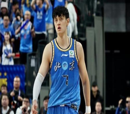 CBA最新消息！曾凡博遭遇重傷，山西男籃換掉頂級外援