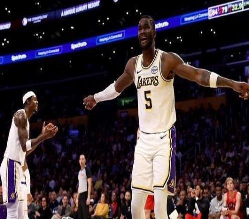 10中10貢獻25+13！艾頓：感謝隊友為我創造輕松得分機會