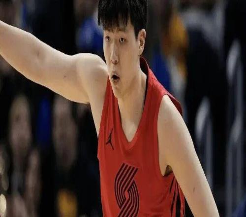 心態炸了...楊瀚森拿下2分1助1斷！