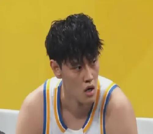 No！曾凡博突發(fā)不適！最慘爭(zhēng)冠球隊(duì)誕生