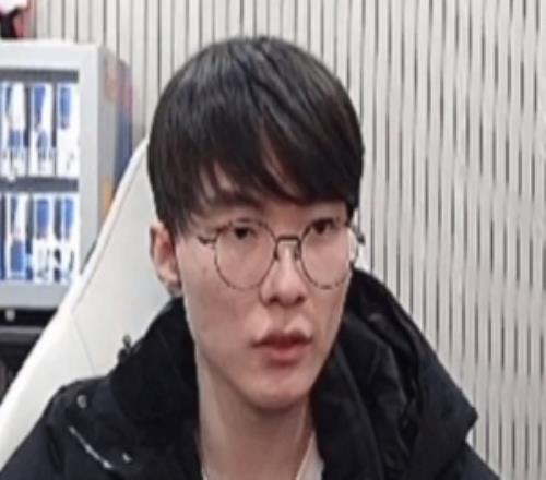 韩国寒潮碰上暖气故障!Faker称脚冷被冻到下播!