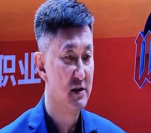 杜鋒：四川隊在困難時期依然為了熱愛而打球，向他們表示致敬