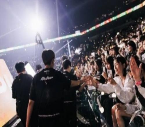 韓媒：每年數百億韓元的轉播權費用，LCK戰隊分成也隨之增加