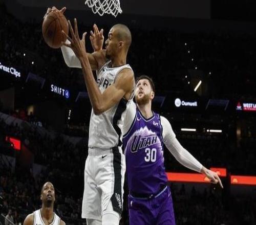 文班亞馬33+10喬治30分馬刺主場輕取爵士