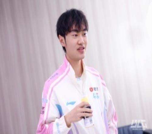 聯賽手恐怖如斯！Knight近六場數據高達47554你認為LPL誰與之抗衡