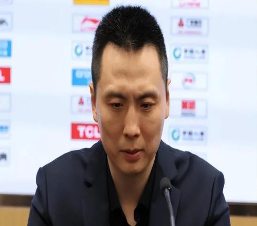 勝北京發布會！盧偉爆贊下半場防守，披露古德溫秘密帶傷作戰！